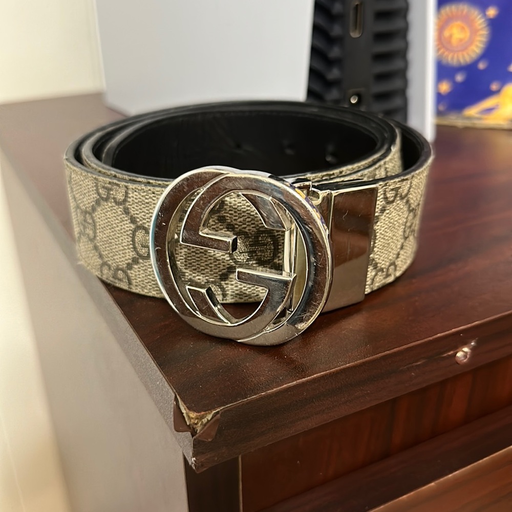 Gucci belt